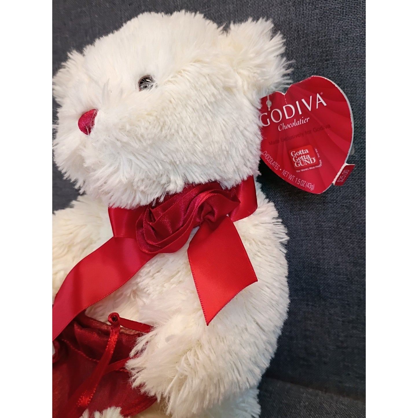 2010 Collectible Gund Godiva Valentines Bear With Tags and Red Bag w/Tag