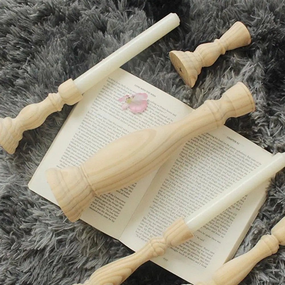 Retro Wood Classic Candlestick a