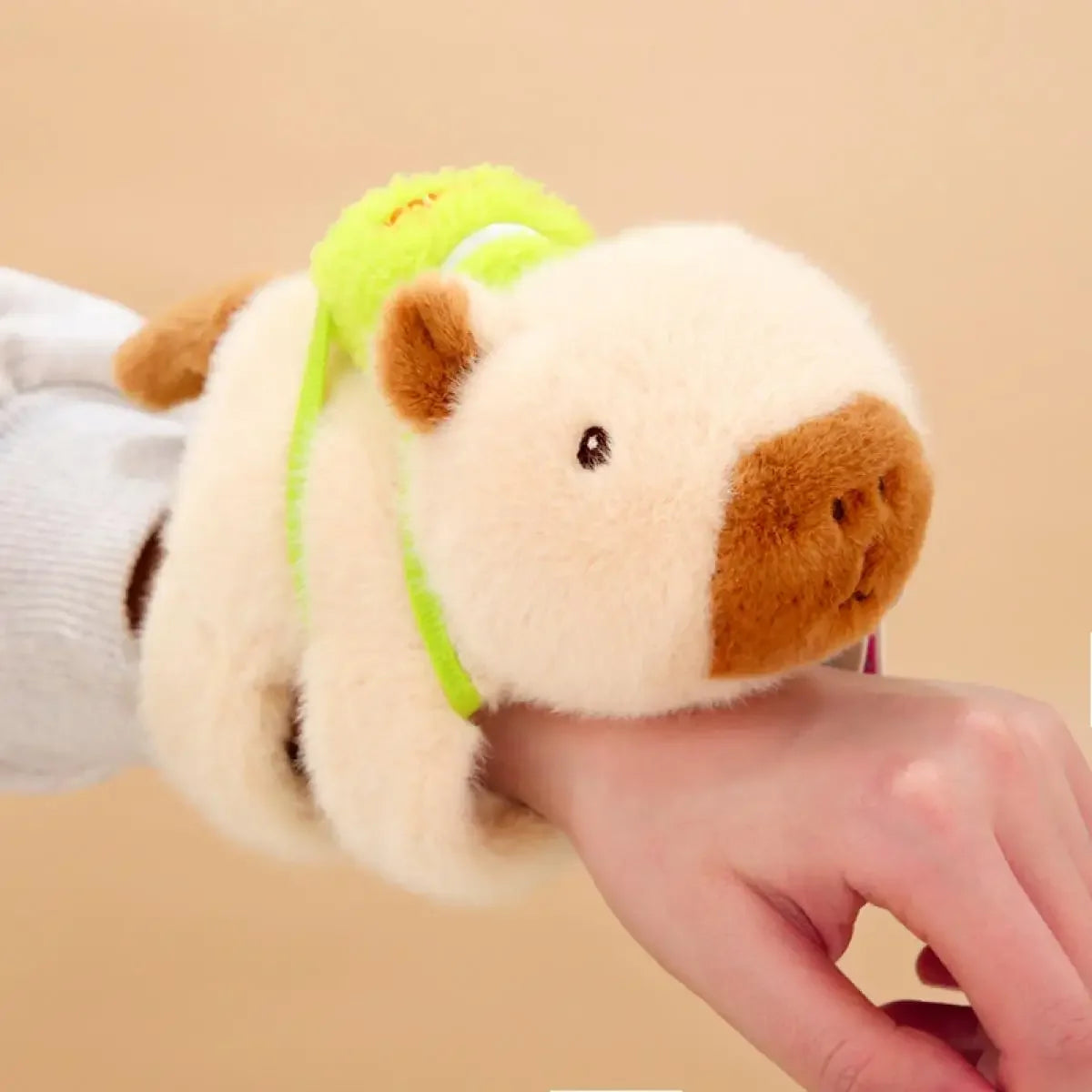 Rytanda capibara Clap Circle Toys Slap Snap Wrap Wristband bracciale Capybara peluche Hand Ring Fun Pop Circles