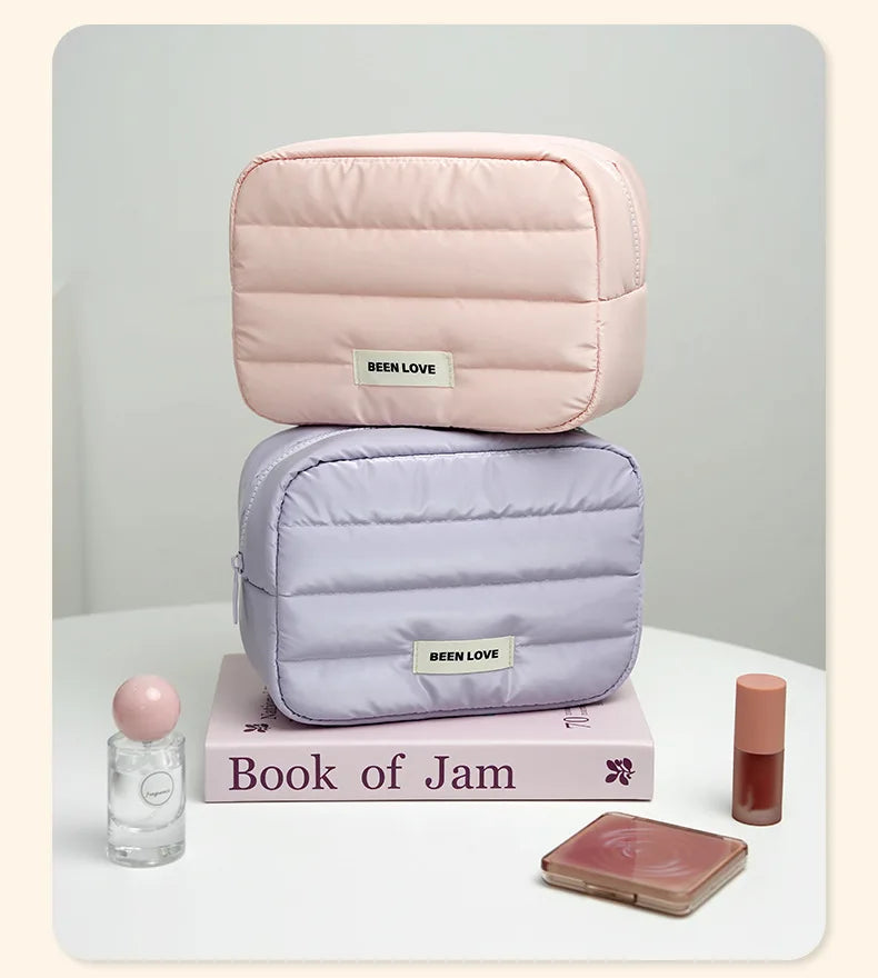 Fashion Large Capacity Makeup Bag Travel Organizer Portable Cosmetic Bag Multifunctional Storage Washbag