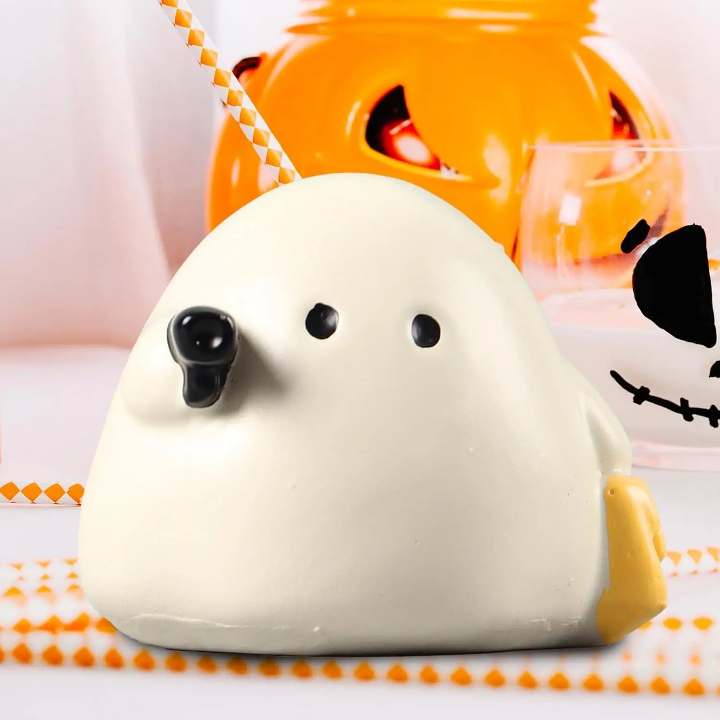 1 PCS Cute Halloween Ghost Figurine Decor Indoor Desk Decoration Boo Basket Stuffers Gift For Women Spooky Home Party Ornament