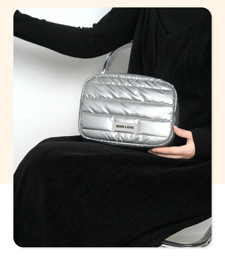 Fashion Large Capacity Makeup Bag Travel Organizer Portable Cosmetic Bag Multifunctional Storage Washbag