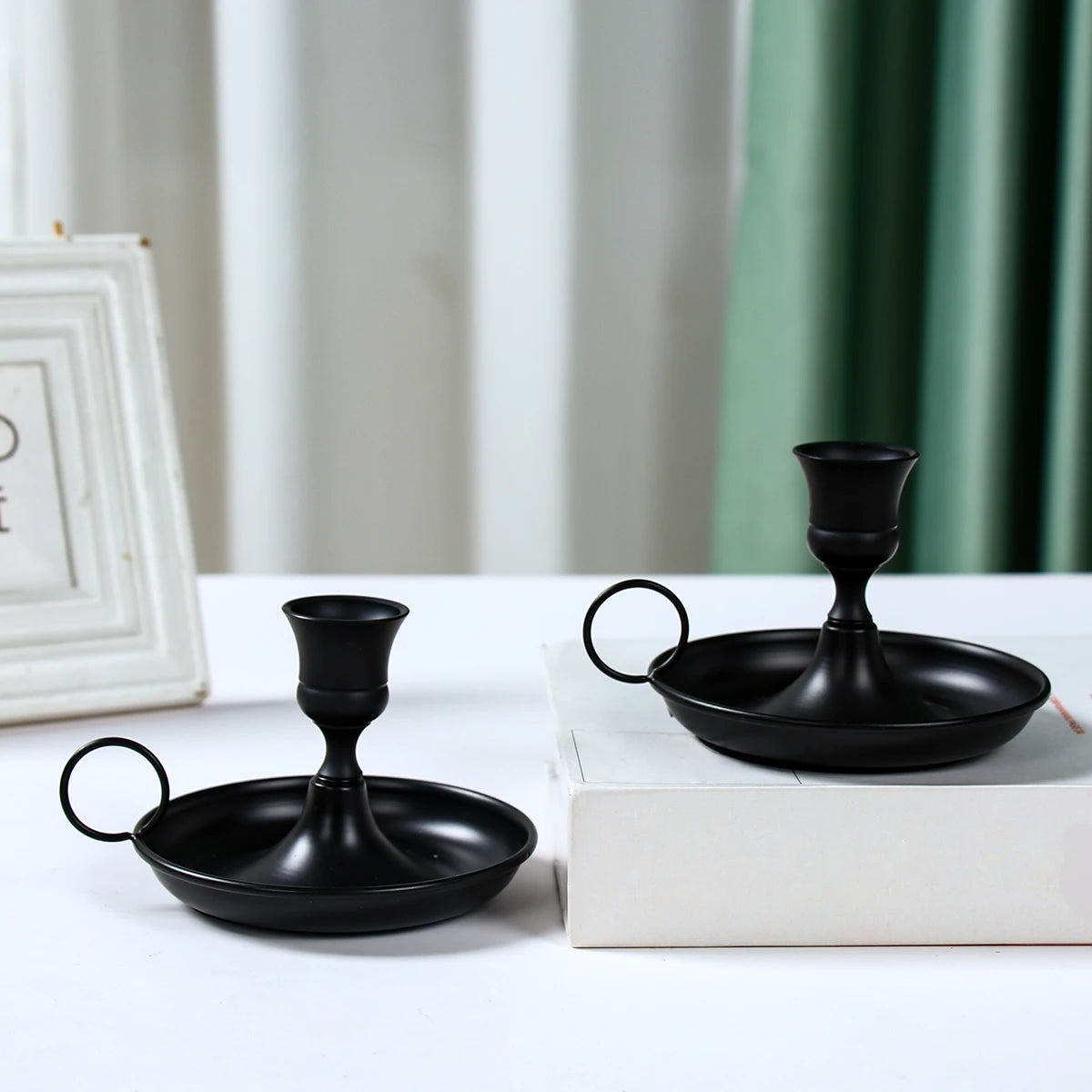 Metal Candle Holder Desktop Candlestick Adornment Candle Holder With Handle Centerpiece Dining Table Wedding Festive Decoration