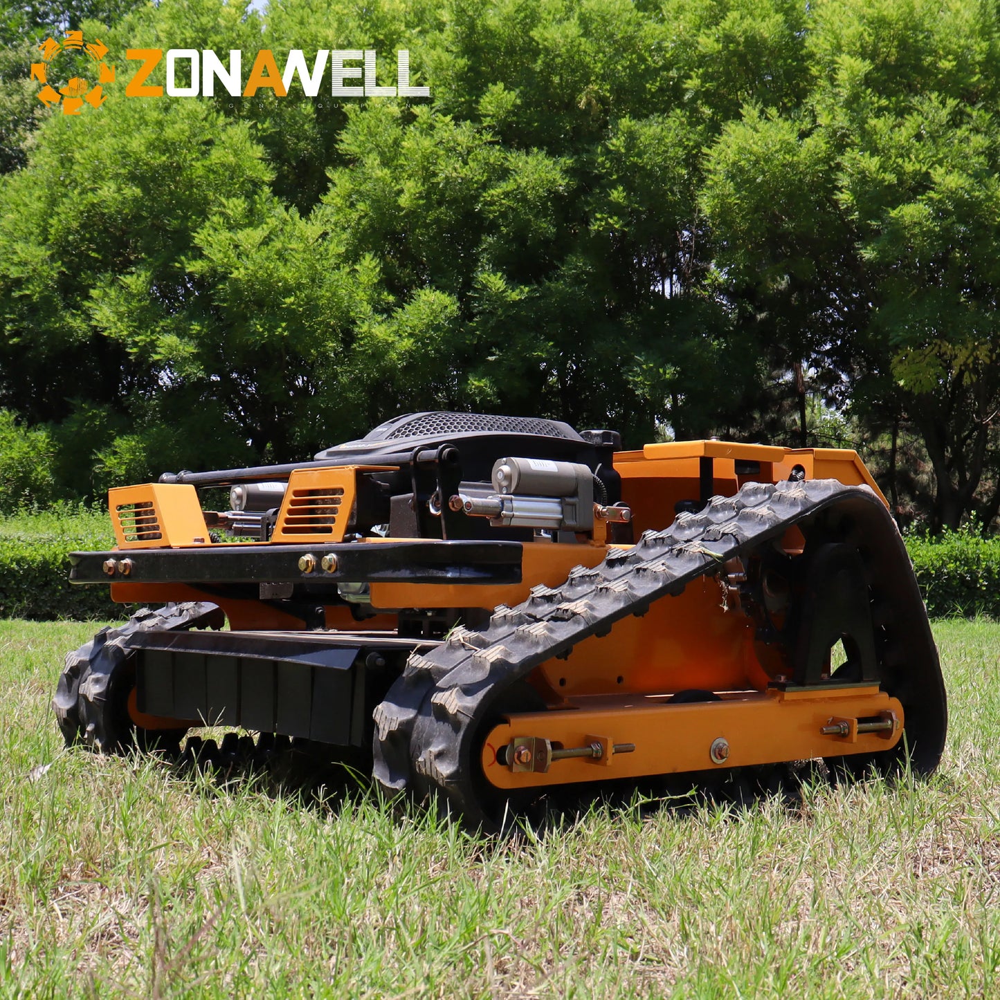 Intelligent control, professional and efficient commercial remote control self-propelled lawn mower, lawn management expert