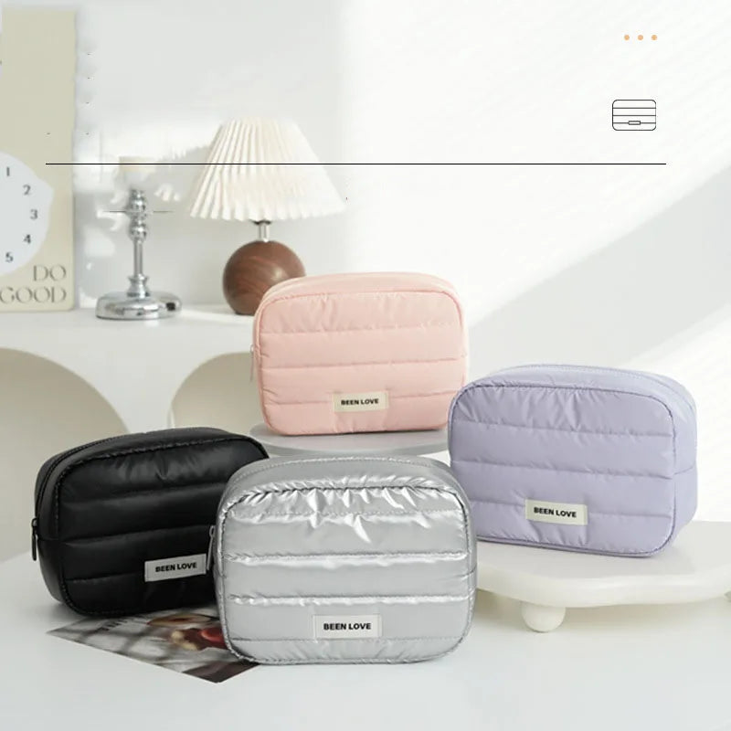 Fashion Large Capacity Makeup Bag Travel Organizer Portable Cosmetic Bag Multifunctional Storage Washbag