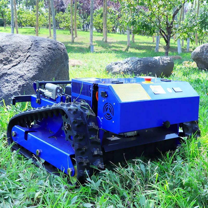 Customized 550mm Four-Stroke Self-Propelled Remote-Controlled Lawn Mower, an Outdoor Maintenance Robot Suitable for Garden Lawns