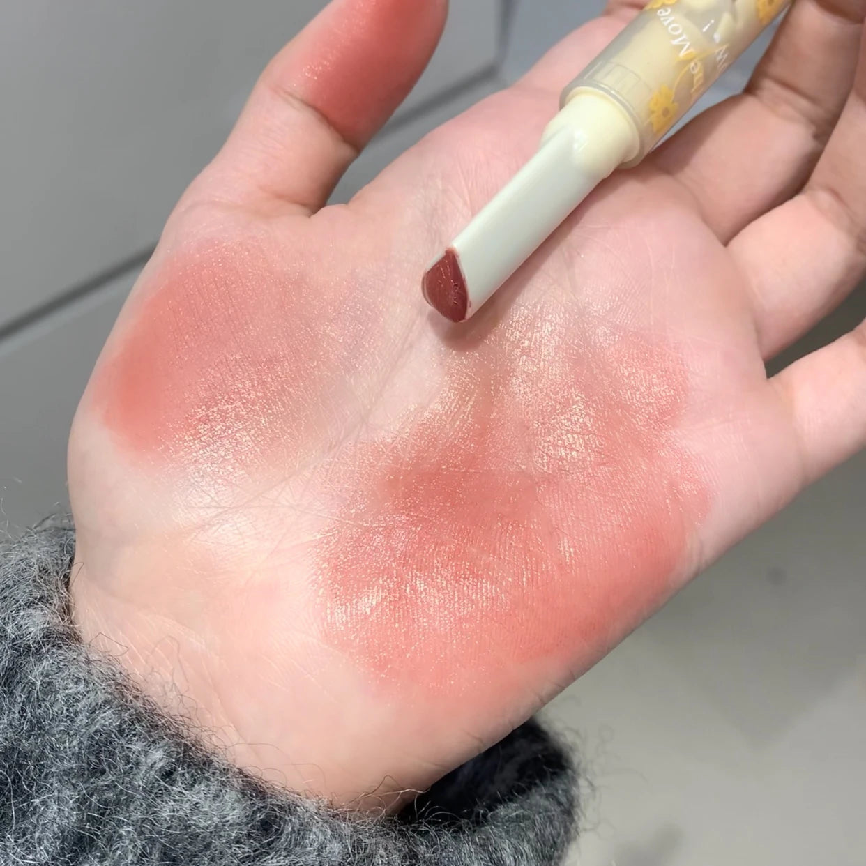 Jelly Heart Lipstick Gogo Little Bear Flower Language Secret Meaning Moisturizing and Hydrating Color Lipstick Pen