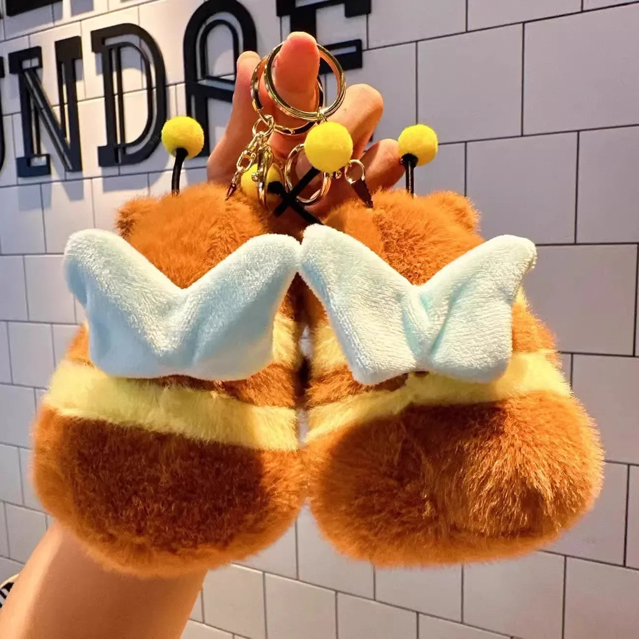 Cute Cartoon Capybara Pendant Capybara Drawing Jitterbug Wings Bee Water Dolphin Keychain  Plush Bee  Doll Bag Hanging Ornaments