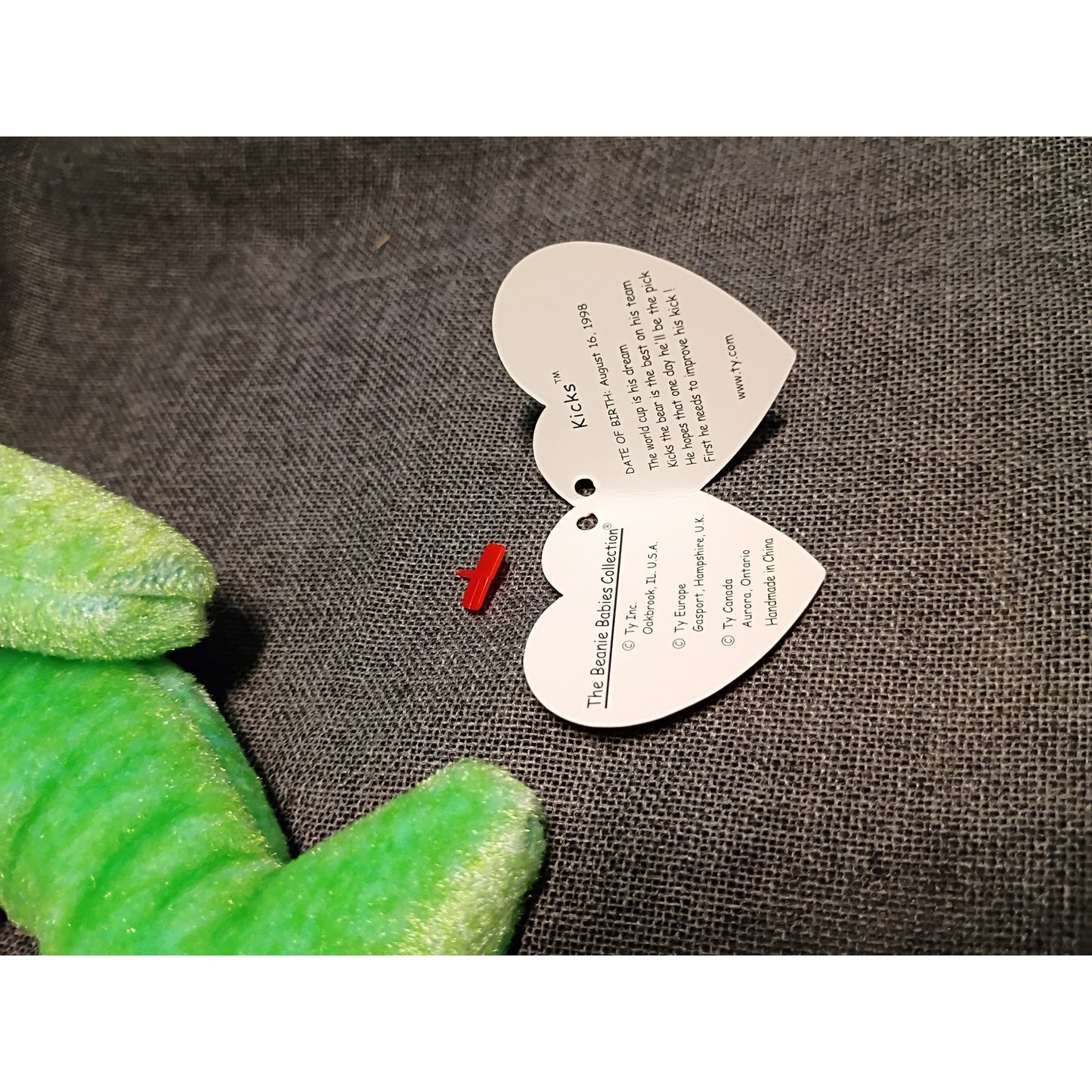 Ty Beanie Babies Kicks The Soccer Bear Plush Toy Stuffed Animal 1999